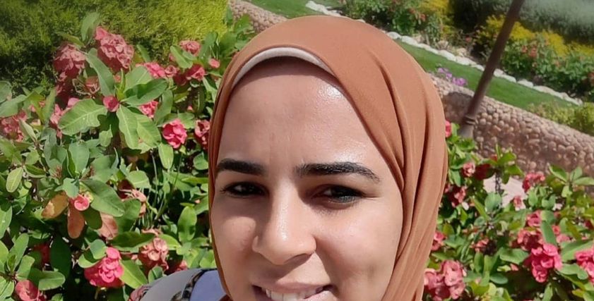 «مريم» الطبيبة صانعة الحلوى