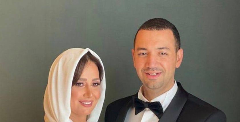 حلا شيحة ومعز مسعود
