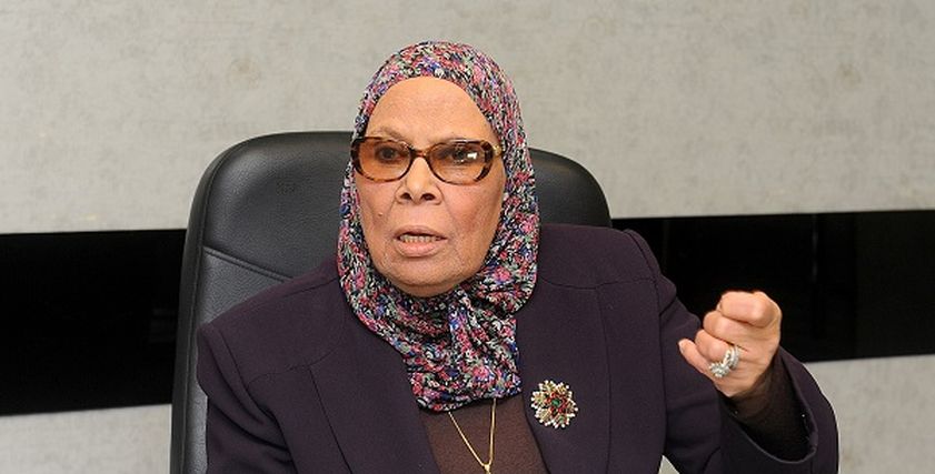 الدكتورة آمنة نصير
