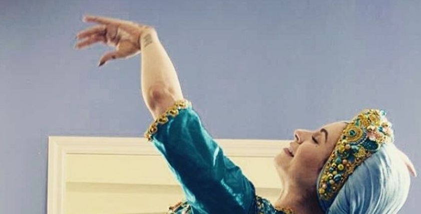 مطلوب راقصة