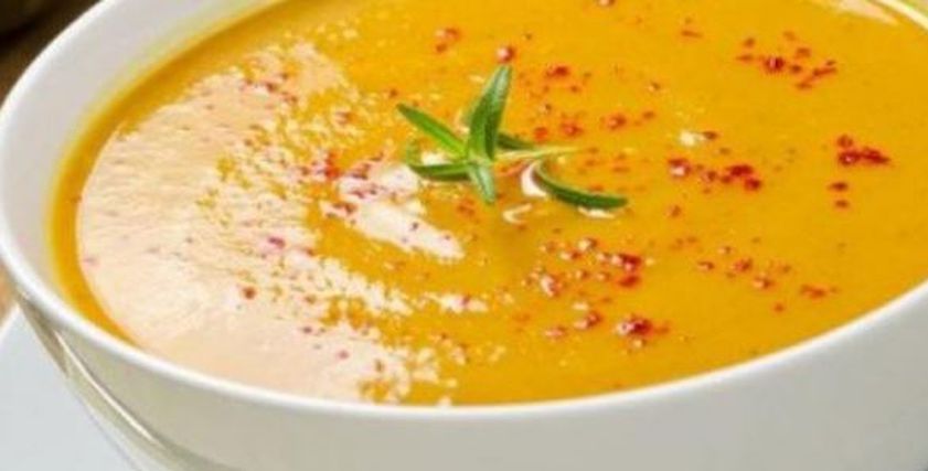 شوربة العدس