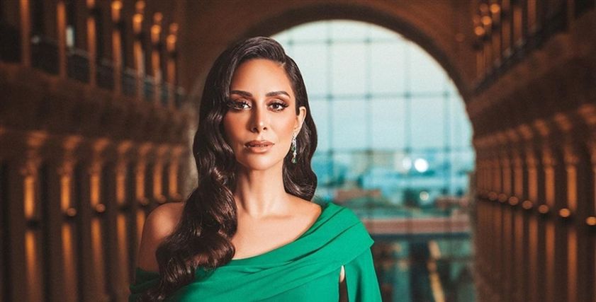 الفنانة بسنت شوقي تتصدر التريند