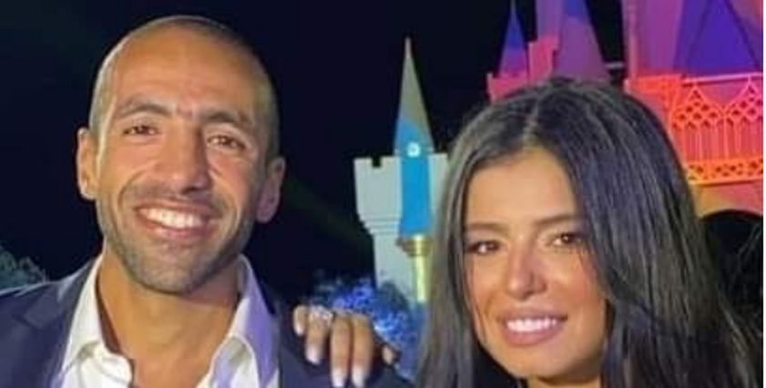 مريم عامر منيب وخطيبها