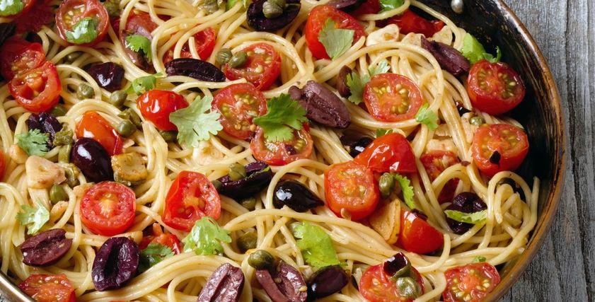 المكرونة بصوص البوتانيسكا