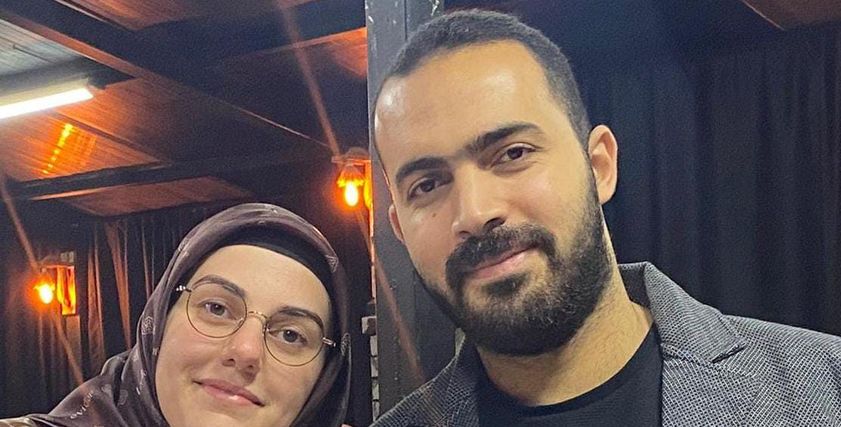 أحمد وبيضاء قصة حب  بدأت بإشعار عيد ميلادها
