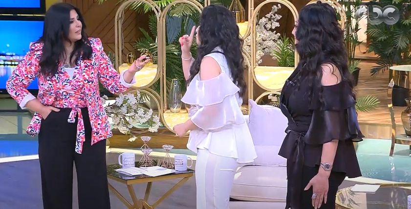 أيتن ووفاء عامر