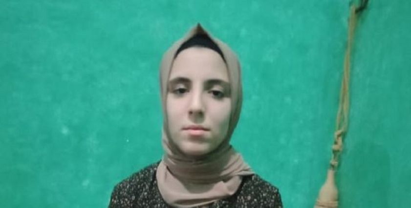 الطفلة فاطمة المنشدة الصغيرة