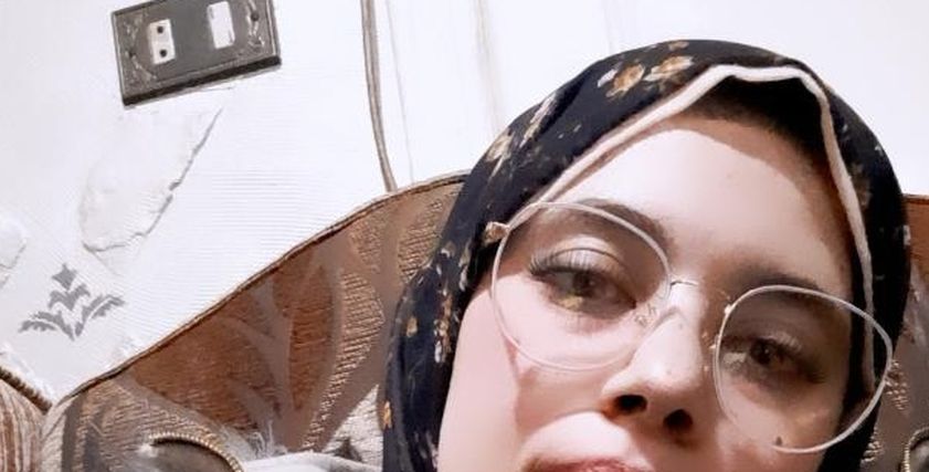 يمنى علي
