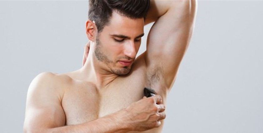 حكم إزالة الرجل للشعر من جسده