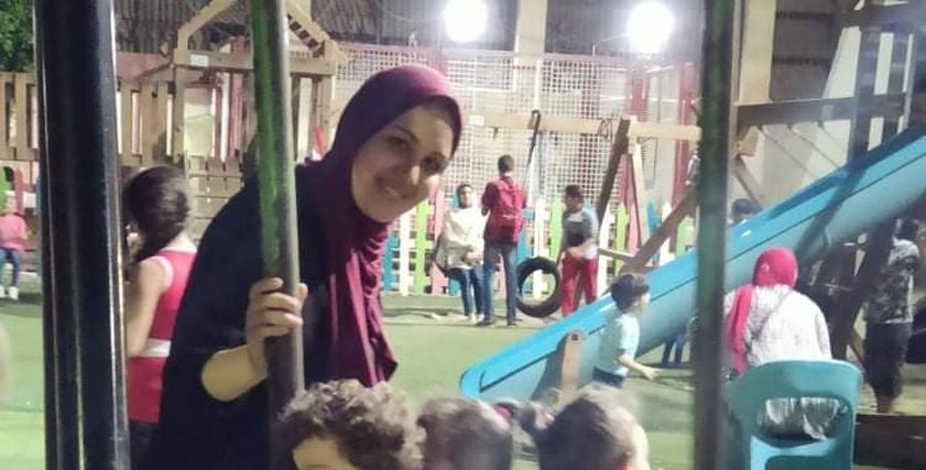 دينا وأطفالها التوائم