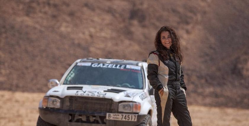 يارا شلبي أول متسابقة رالي في مصر 