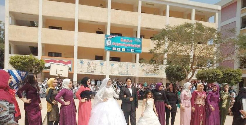ديفلية فساتين الزفاف والسهرة بشبرا