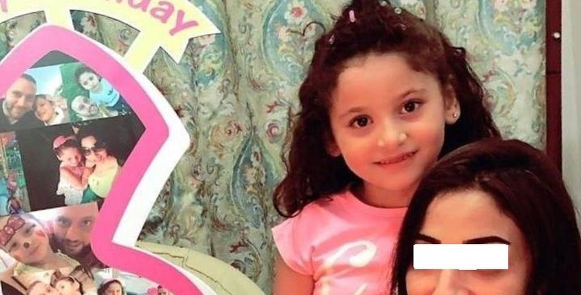 الصيدلانية المتهمة بقتل طفلتها بحبة الفيل الأزرق