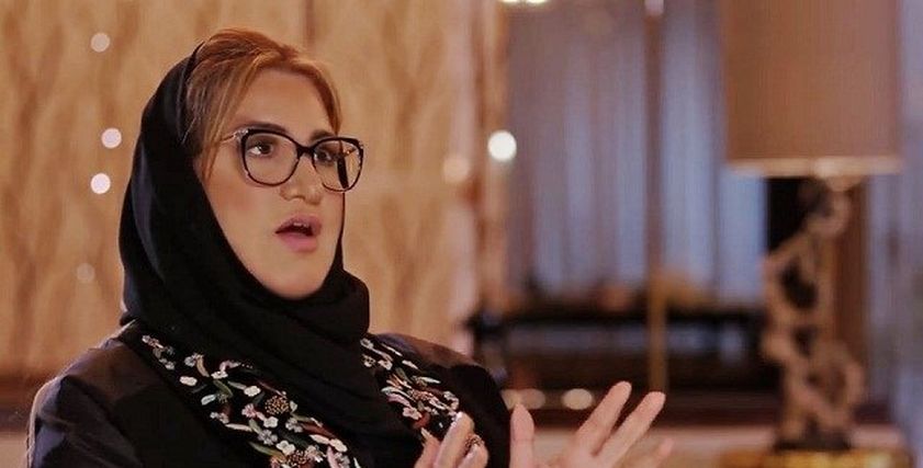 عزيزة جلال