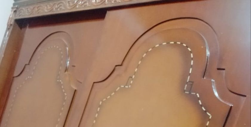 منى