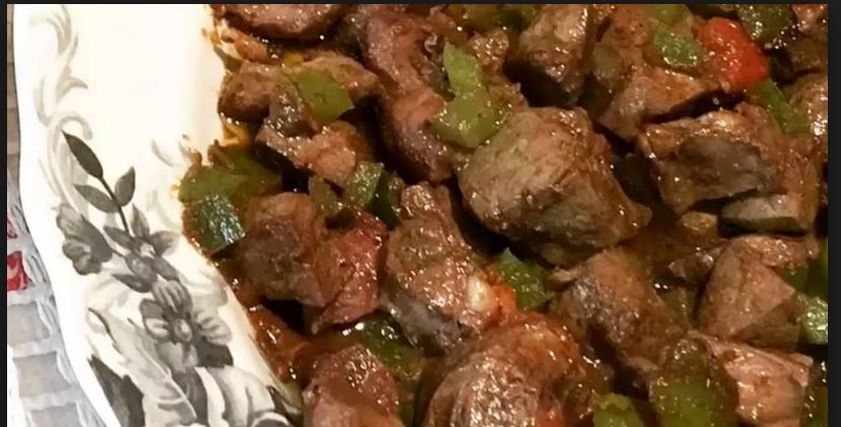 طريقة عمل الكباب من اللحم الضاني على طريقة