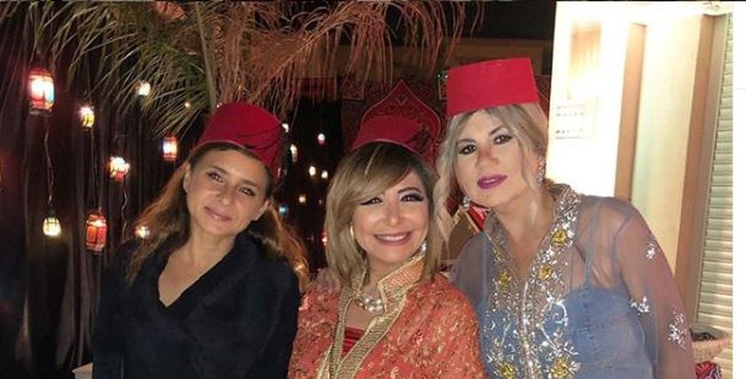 إطلالات النجمات بعيد ميلاد لميس الحديدي
