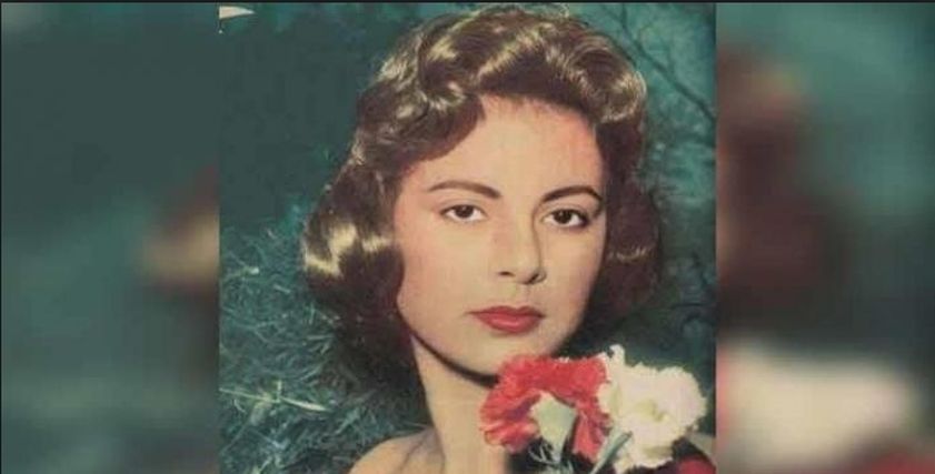 الفنانة آمال فريد