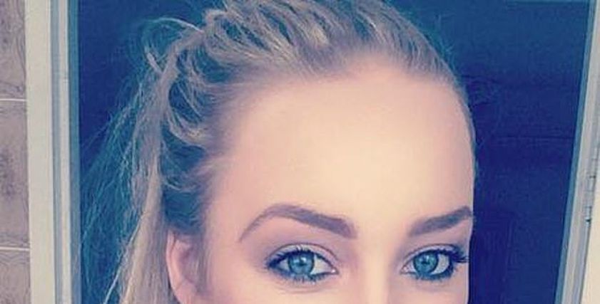 بالصور| بسبب نزلة برد.. فتاة تفقد صوتها لمدة 8 أشهر