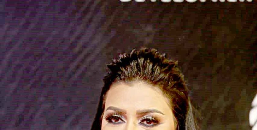 الفنانة رانيا يوسف
