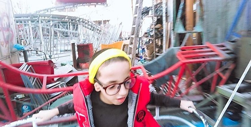 الطفل يوسف الذي يعاني من 