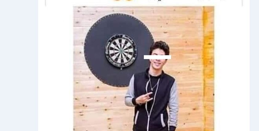 فتيات يتغزلن في راجح