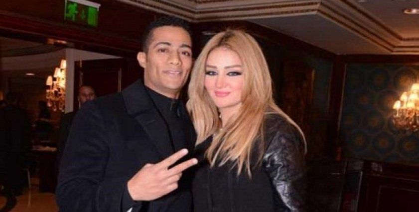 محمد رمضان وزوجته