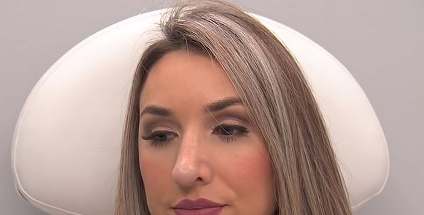 بالفيديو.. سيدة أمريكية تتفاجأ بنمو أنفها بعد إجراء جراحة تجميلية  لتصغيرها