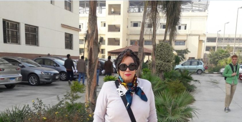 عزة فكري