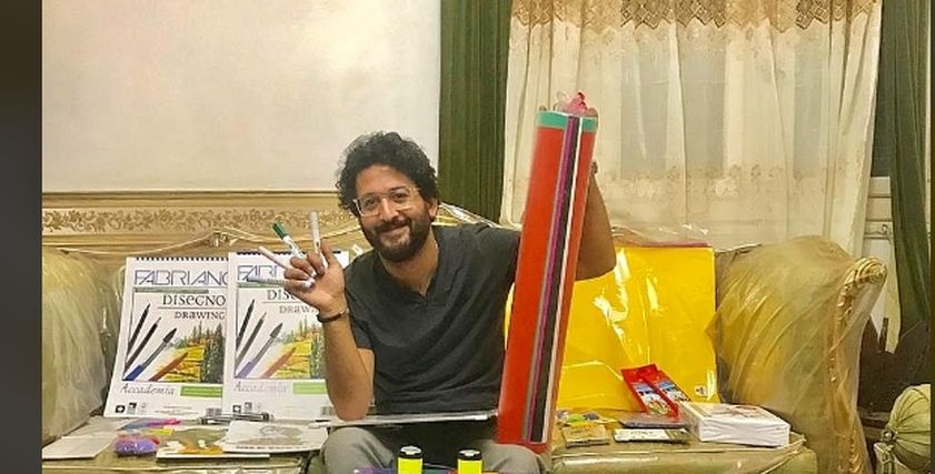 ولي أمر يشتري سبلايز بـ ٣٥٠٠ جنيه