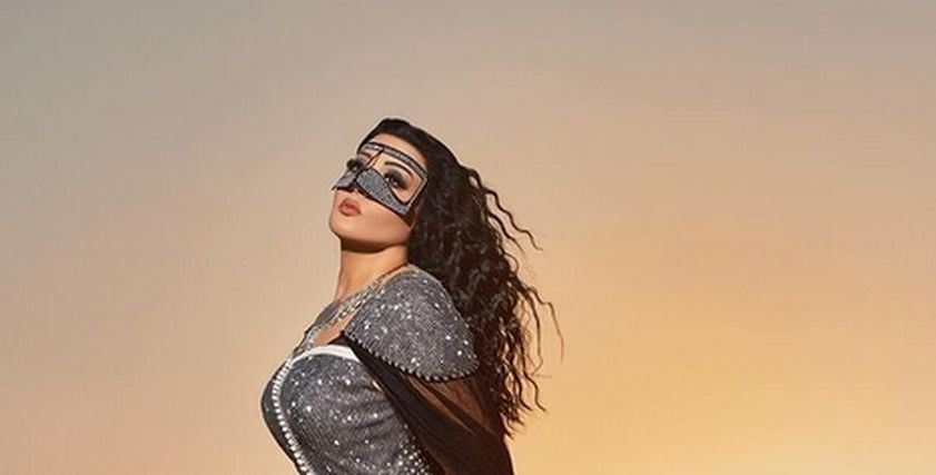 سمية الخشاب