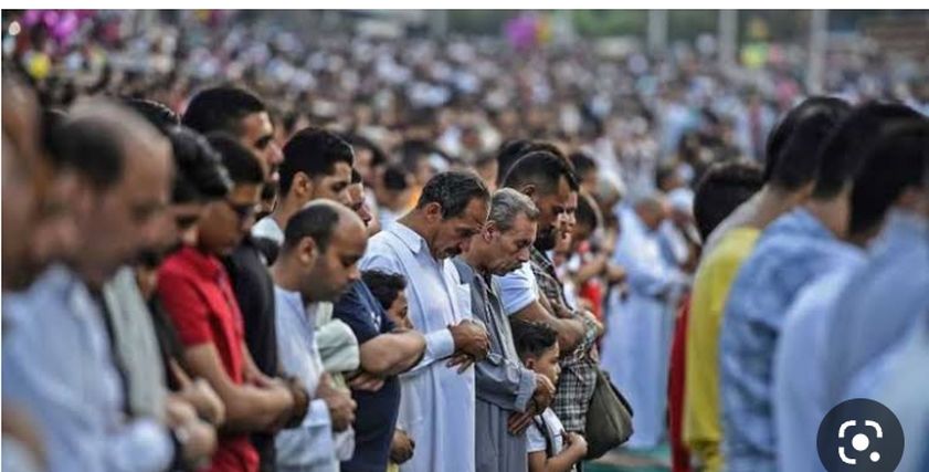 هل يجوز صلاة عيد الفطر في المنزل ؟