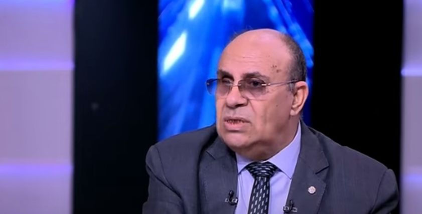الدكتور مبروك عطية
