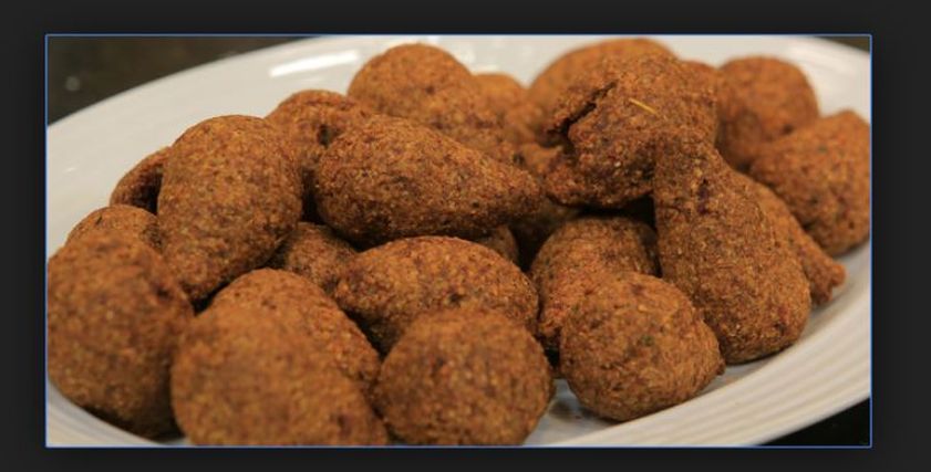 منيو العزاب والمغتربين في 17 رمضان: كبيبة والحلو زلابية