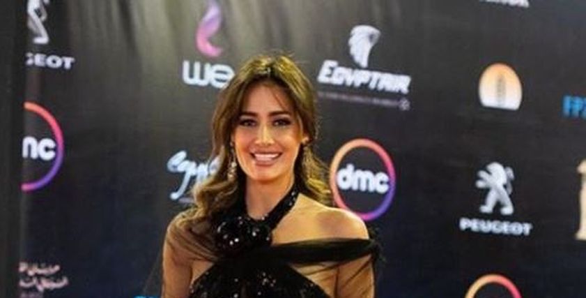حلا شيحة