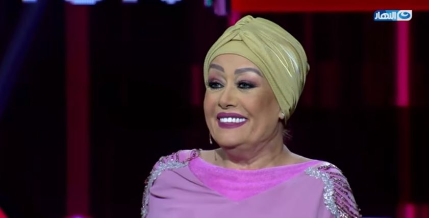 بالفيديو| هالة فاخر تعلق على خلع حلا شيحة للحجاب