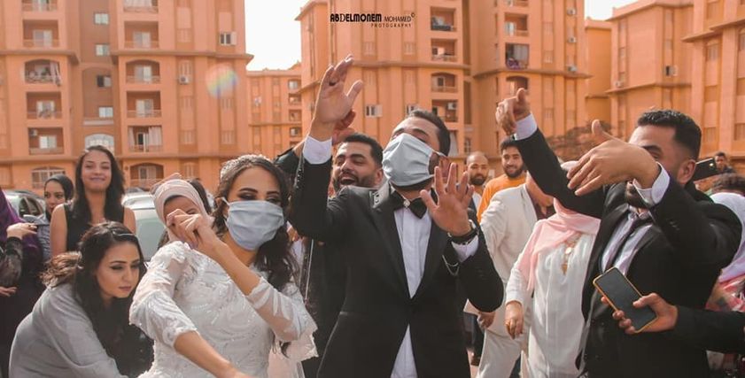 فرح نسمة وحازم في الشارع