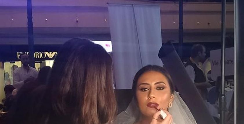 «لو فرحك قرب».. تعرفٍ على موضة فساتين زفاف ومكياج 2022