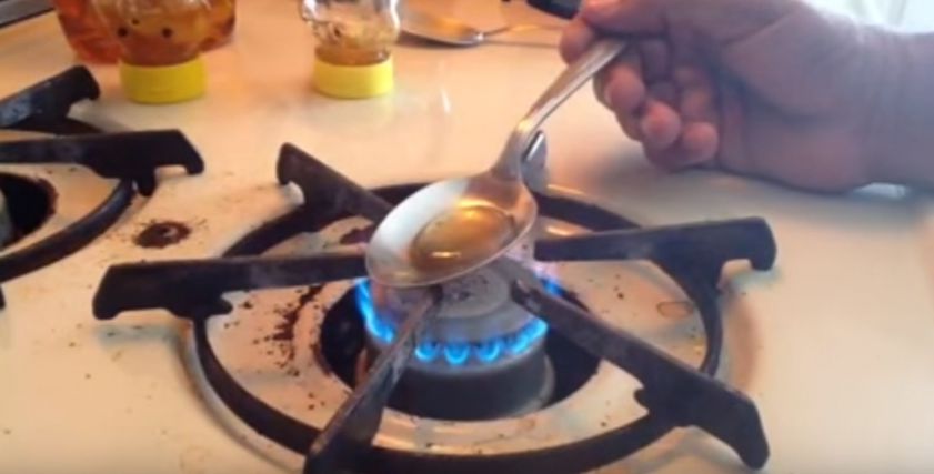 طريقة للكشف عن العسل المغشوش