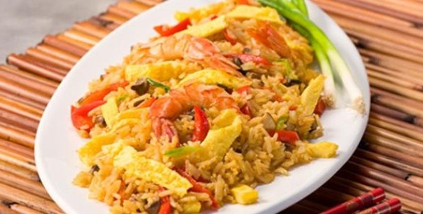 أرز بالجمبري مع العدس