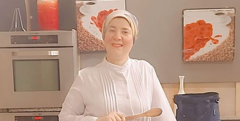 منى الشربيني