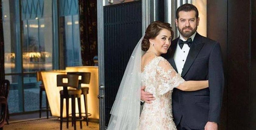 كندة علوش تعرض فستان زفافها على عمرو يوسف للبيع لهذا السبب