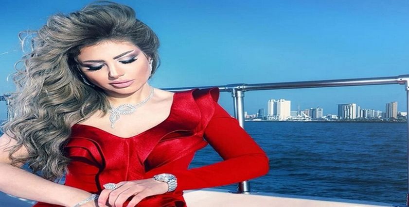 حليمة بولند
