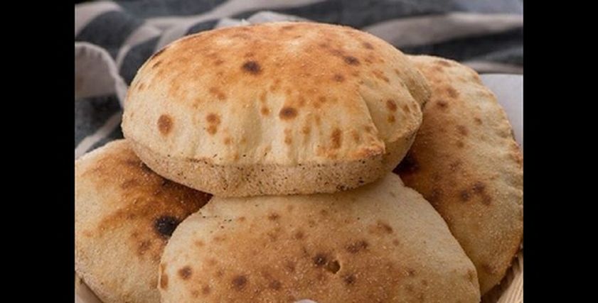 طريقة عمل العيش المصري في فرن البوتاجاز