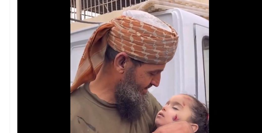 طفلة روح الروح
