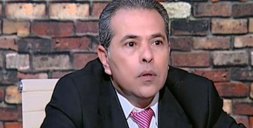 الإعلامي توفيق عكاشة