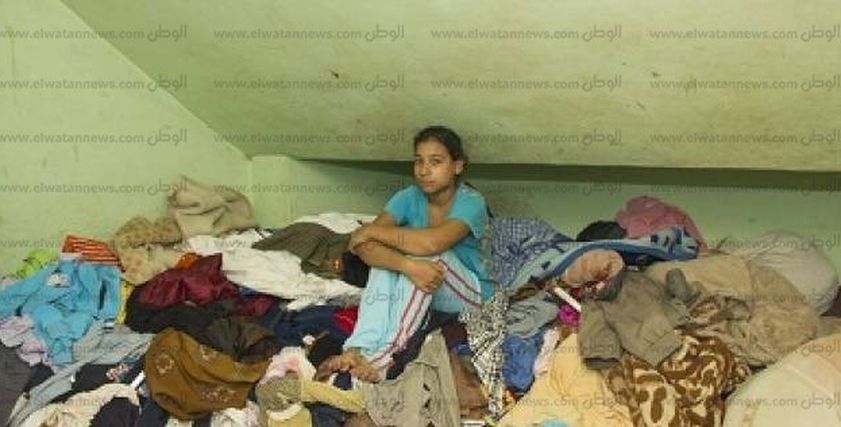 صغيرات على خدمة البيوت