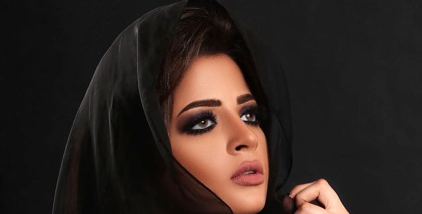 بالفيديو| قبل القبض عليها.. منى فاروق