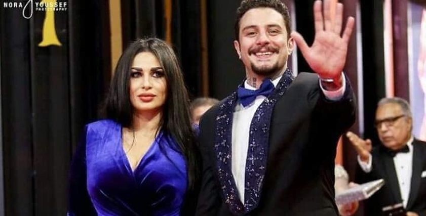 ندى الكامل تنشر 10 صور مع الفيشاوي