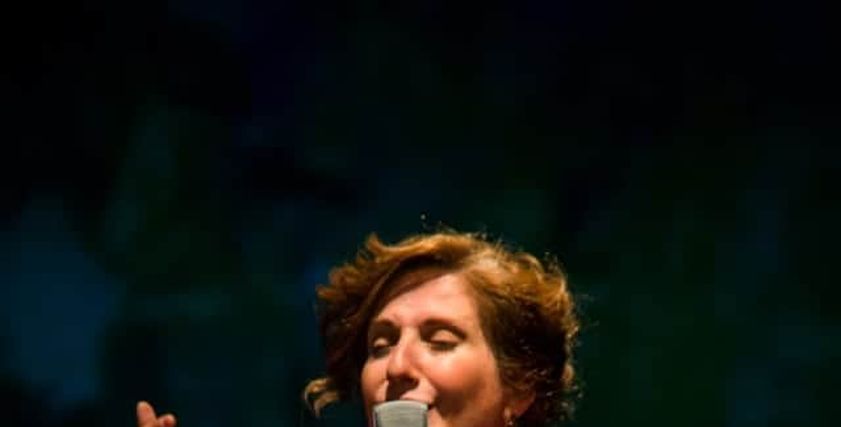 الفنانة مكادي نحاس